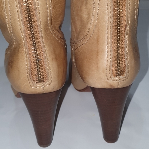 Frye Miranda Zip Back Putnam Ivory Boots - Picture 6 of 11